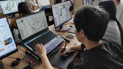 西安綜合職業中等專業學校計算機動漫與游戲制作專業榮獲首批市級重點專業認定——以電腦動畫設計為核心，打造人才培養新高地